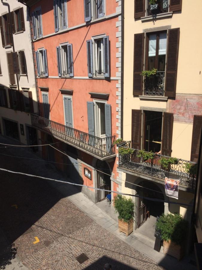 Appartamenti Al Rizzo Dei Santi 洛韦雷 外观 照片